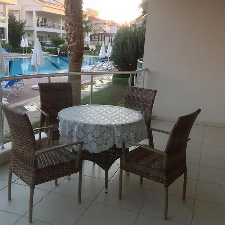 Mirage Recidenc 1 *